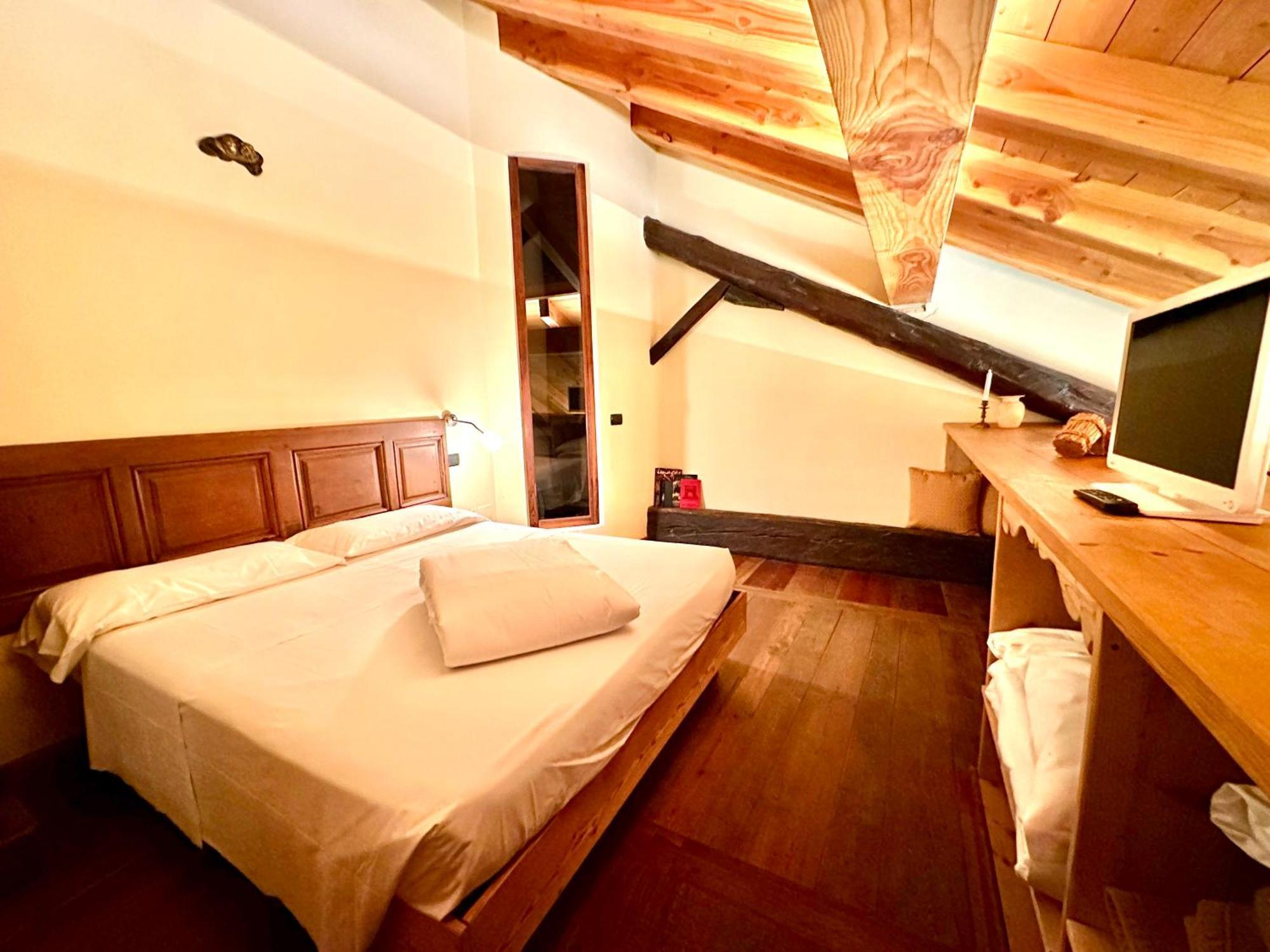 Maison Rosset Agriturismo, Camere, Appartamenti E Spa In Valle D'Aosta 努斯 外观 照片