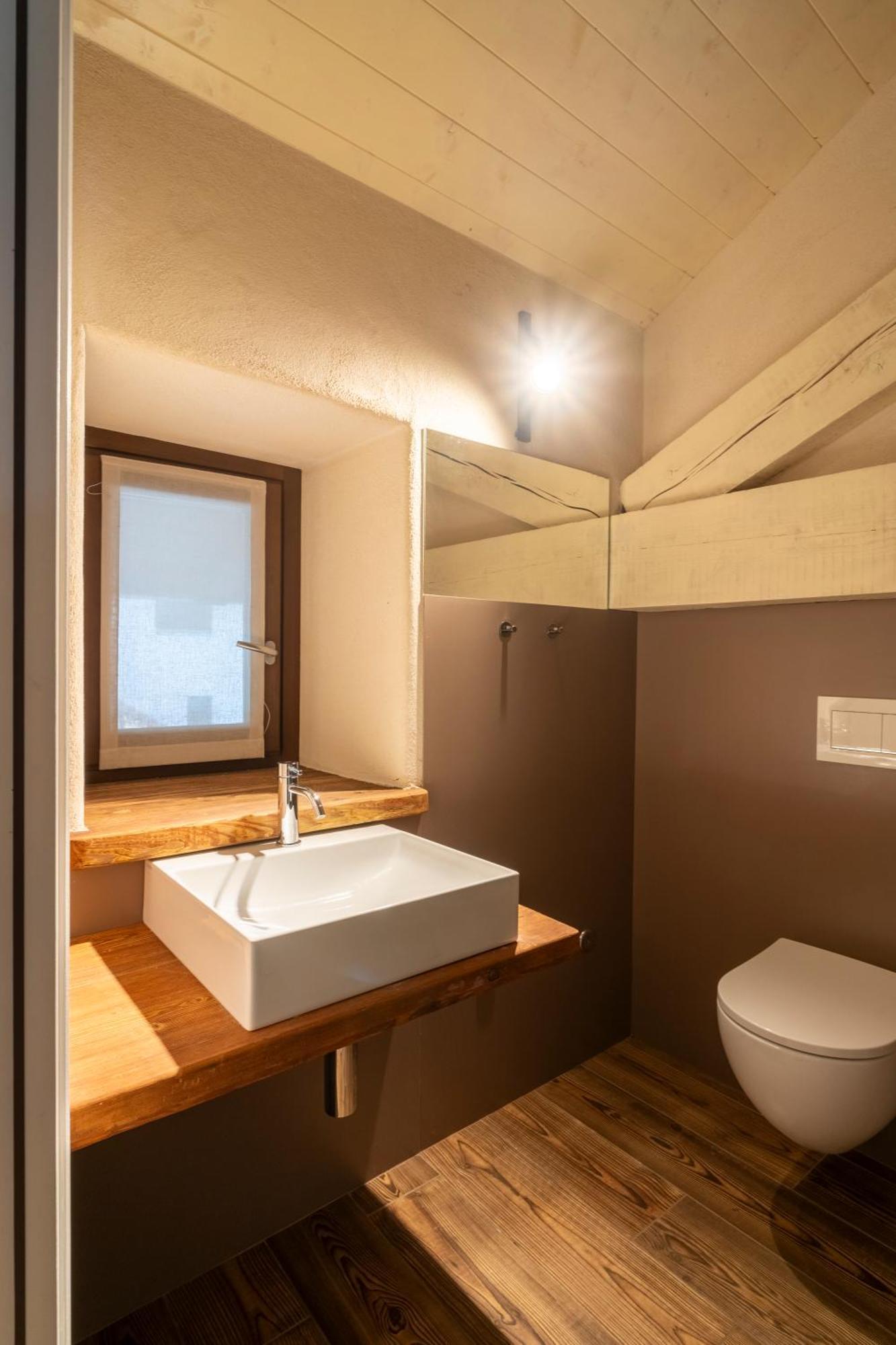 Maison Rosset Agriturismo, Camere, Appartamenti E Spa In Valle D'Aosta 努斯 外观 照片